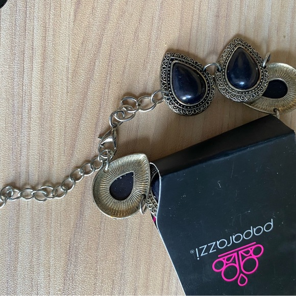 Paparazzi Necklace and Bracelet - Picture 3 of 7
